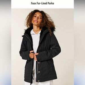 Hollister Fur Lined Parka size XS